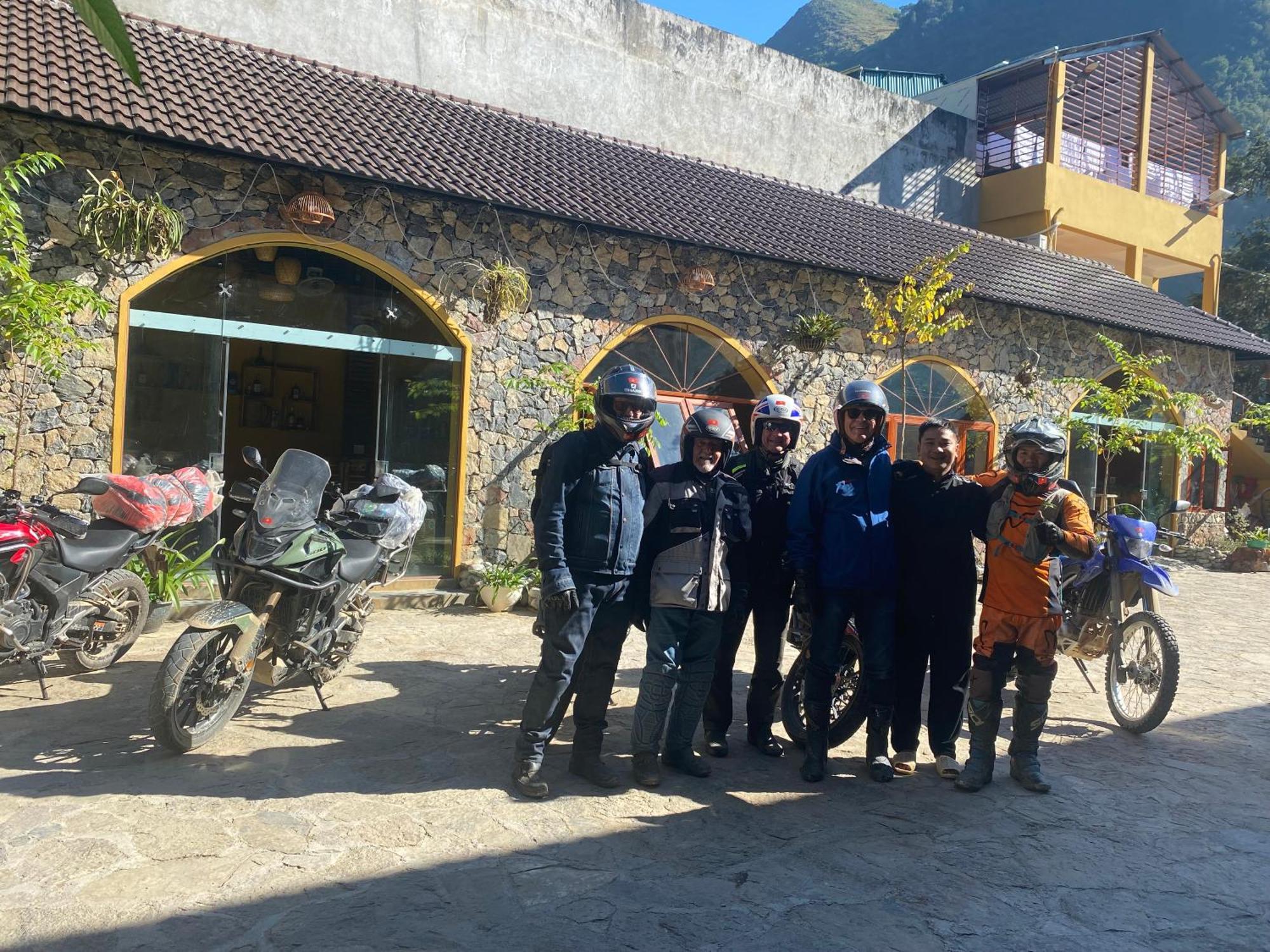 Cao Nguyen Da Homestay Meo Vac Exterior foto